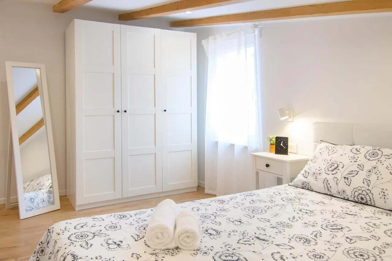 Holiday Home Country Retreat Visnjan Croatia