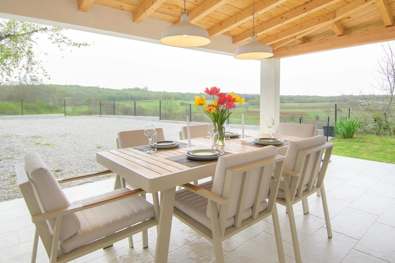 Holiday Home Country Retreat Visnjan